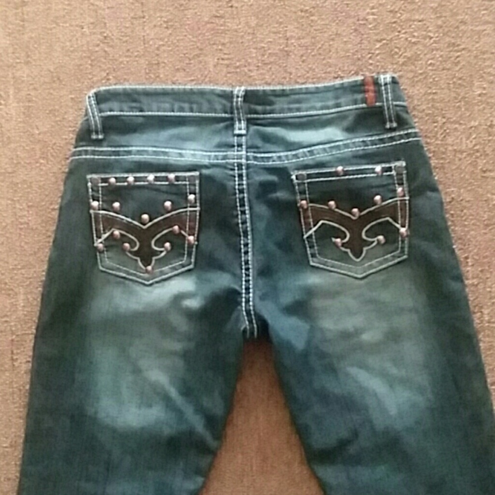 Jeans - Picture 2 of 5
